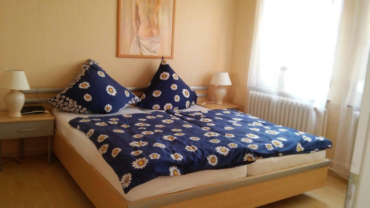 Ferienwohnung In Целле Экстерьер фото